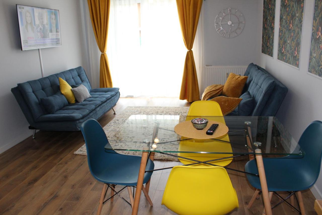 Randevu Apartment Oradea Eksteriør bilde