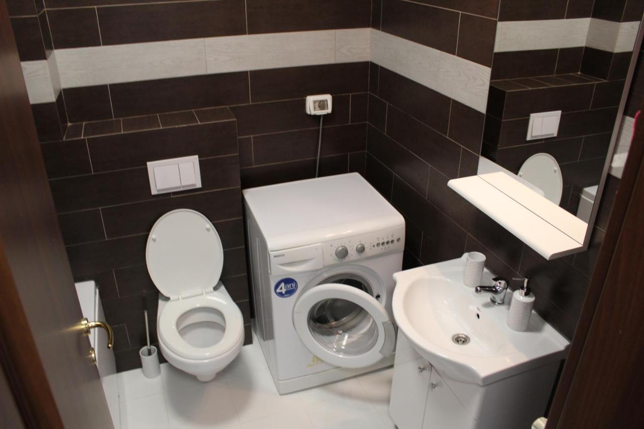 Randevu Apartment Oradea Eksteriør bilde