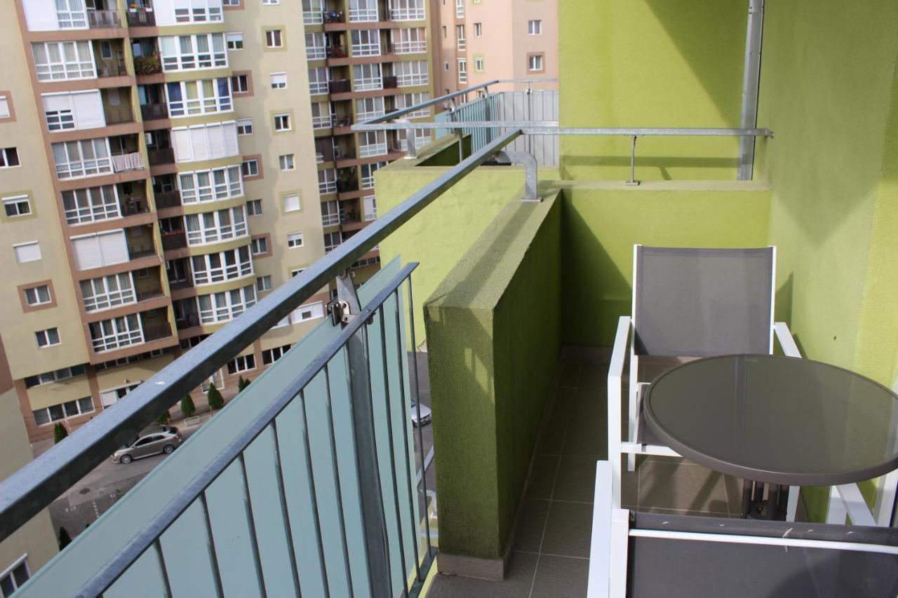 Randevu Apartment Oradea Eksteriør bilde