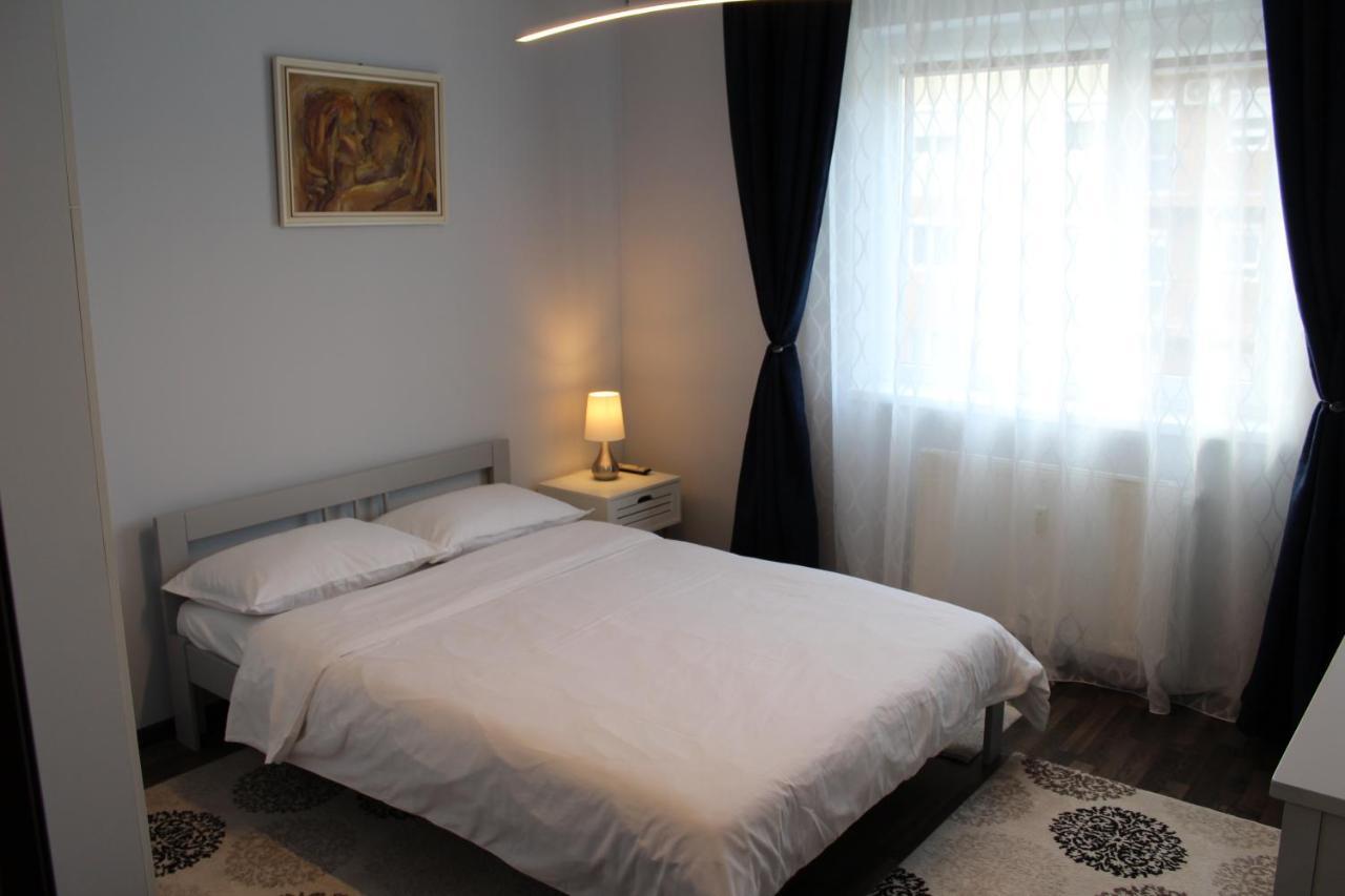 Randevu Apartment Oradea Eksteriør bilde
