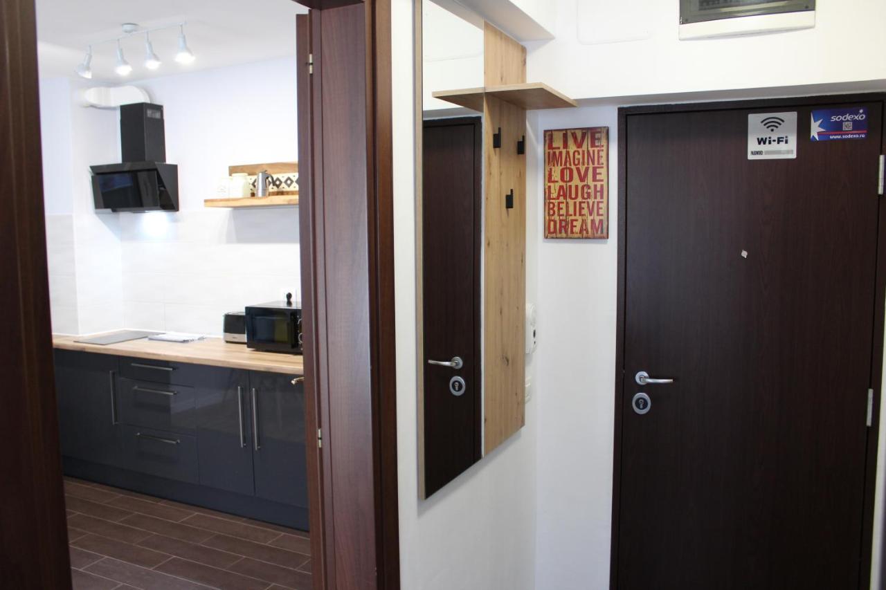 Randevu Apartment Oradea Eksteriør bilde