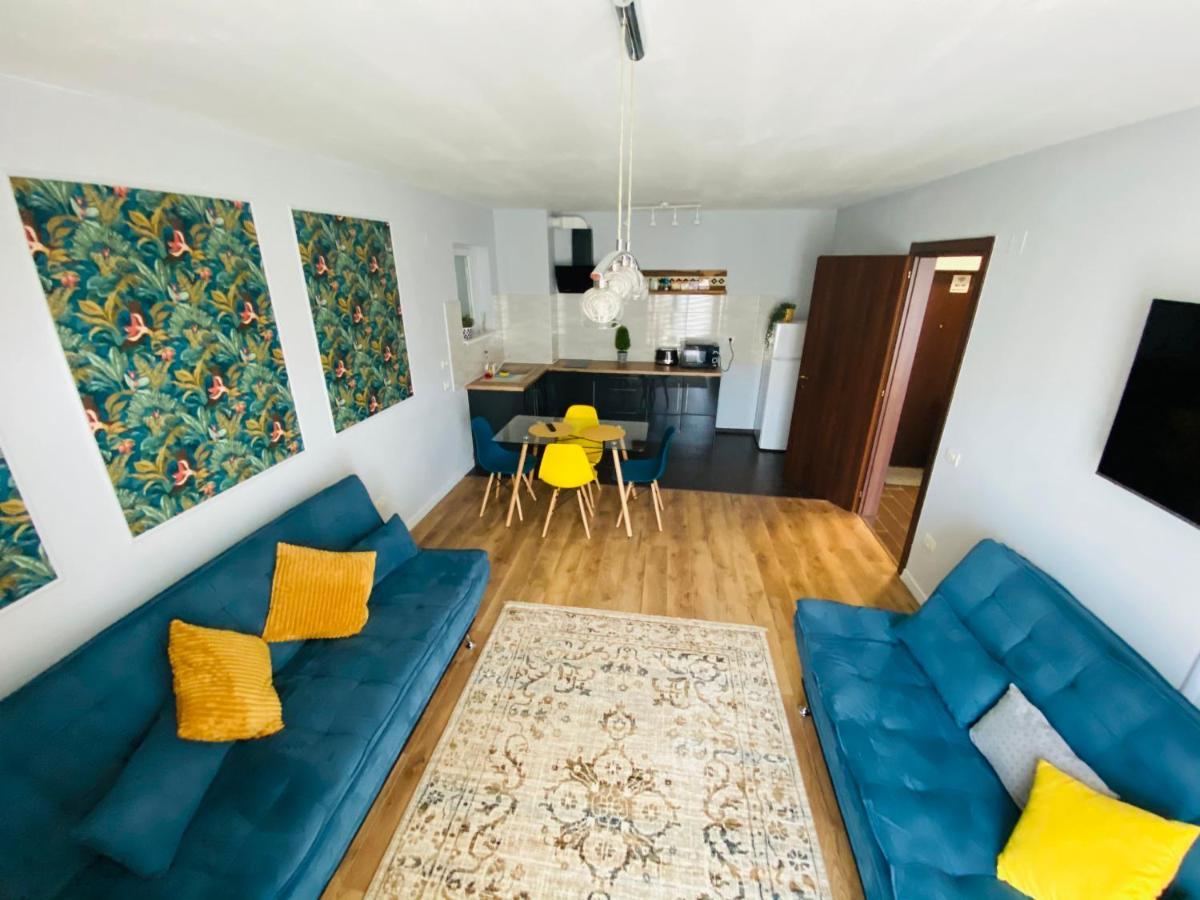 Randevu Apartment Oradea Eksteriør bilde